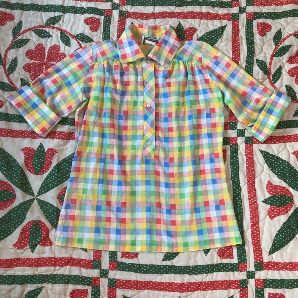 1960’s rainbow plaid top - Picture 2 of 8